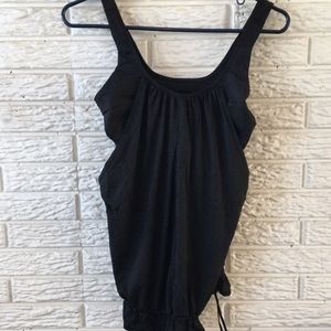 Black lululemon tank